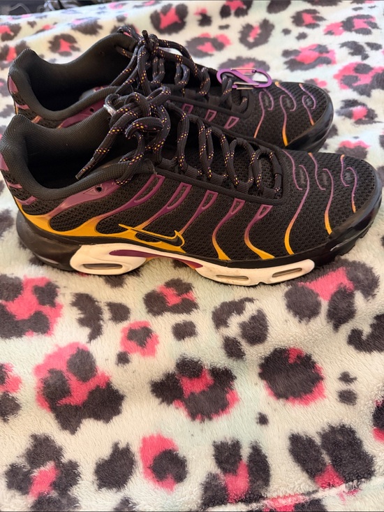 Nike Shoes - Nike Air tn shoes